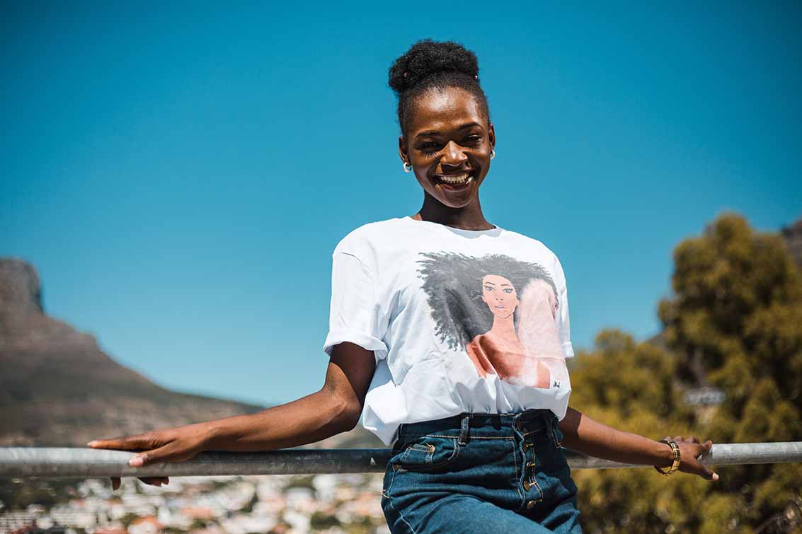 Strong Hair - T-Shirt